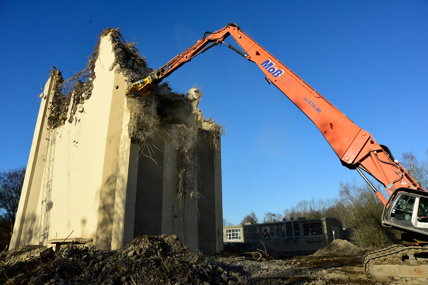 Гидравлические ножницы Epiroc CC 5000 U для разрушения бетона