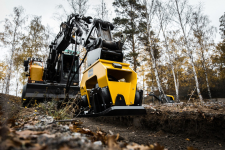 Epiroc HC850 - виброплита/трамбовка для экскаватора