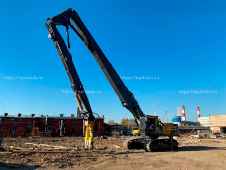 Экскаватор-разрушитель Volvo с гидравлическими ножницами Epiroc CC 2300U