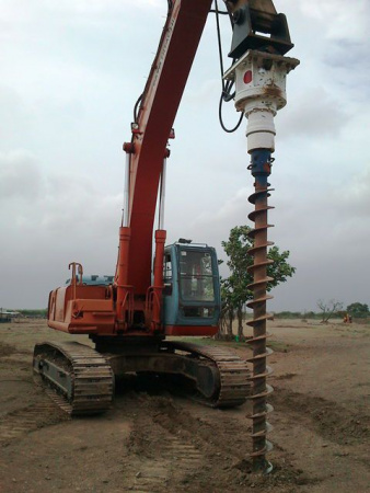 Шнековый бур для экскаватора